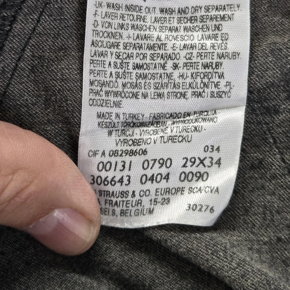 Levis 11767 important